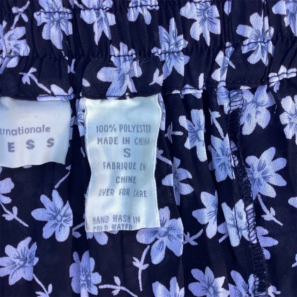 Express Women's‎ Floral Mini Skirt Blue Size S Elastic Waist
